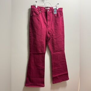 NWT Women's  Jeans
